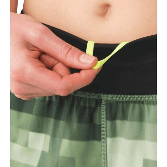 LULULEMON ATHLETICA Split Second Short II Size 6 - Picture 5 of 7